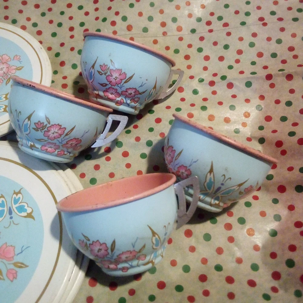 Vintage Metal Toy Dishes Dollhouse Pink Flower Butterfly